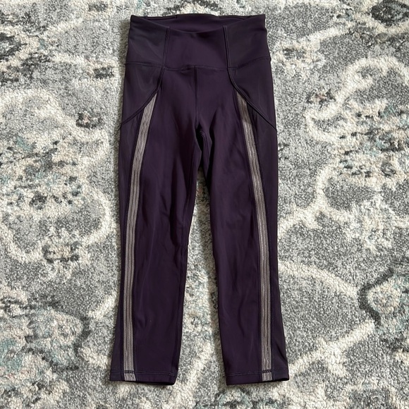 Lululemon Power Lines Crop *21" - Picture 1 of 8